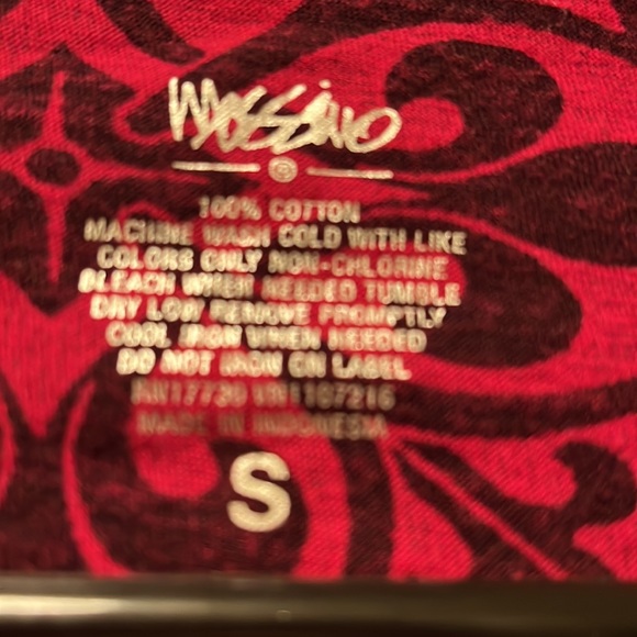 Mossimo red and black print knit top Size small - Picture 5 of 6